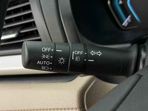 Used 2024 Honda Odyssey EX-L image 23