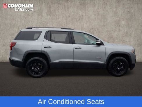 Used 2023 GMC Acadia AT4 w/ Technology Package image 11