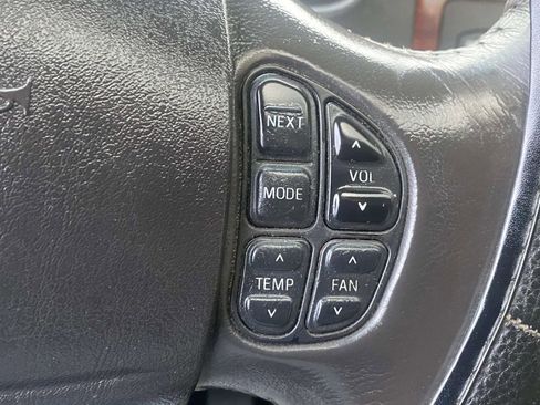 Used 2006 Ford F250 Lariat AWD/4WD image 24