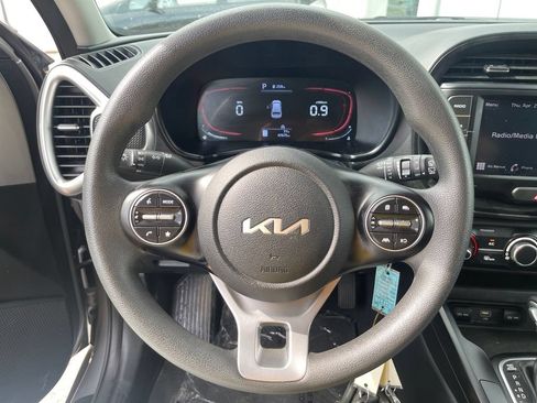 Used 2024 Kia Soul LX w/ Option Group 015 FWD image 8