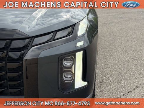 Used 2023 Hyundai Palisade Limited image 11