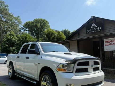 Used 2012 RAM 1500 Express w/ Detroit Red Wings Edition AWD/4WD image 8
