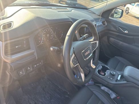 Used 2023 GMC Acadia Denali w/ Trailering Package image 18