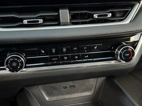 New 2026 Chevrolet Equinox LT image 15