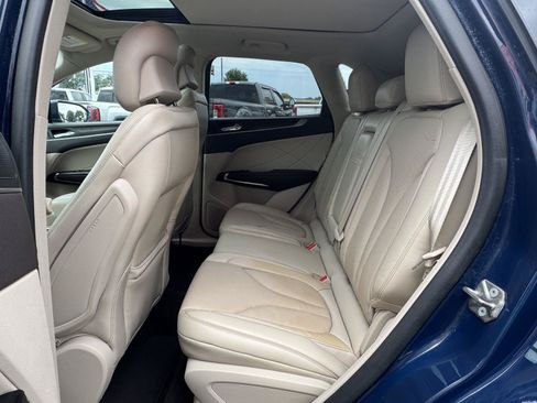 Used 2019 Lincoln MKC Reserve AWD/4WD image 31