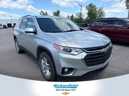 Used 2019 Chevrolet Traverse LT AWD/4WD image 1