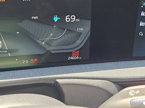 Used 2024 Kia EV6 Light RWD image 23