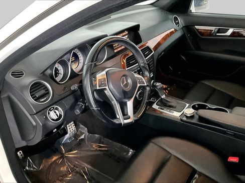Used 2012 Mercedes-Benz C 300 4MATIC Sedan image 18
