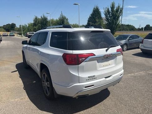 Used 2017 GMC Acadia Denali w/ Technology Package FWD image 6