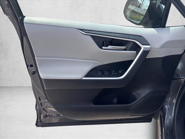 Certified 2025 Toyota RAV4 XLE FWD image 11