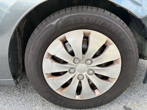 Used 2012 Honda Accord LX image 15