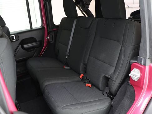 Used 2021 Jeep Wrangler Unlimited Sport image 12