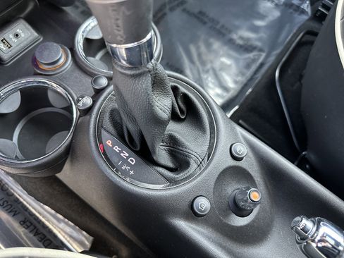 Used 2013 MINI Cooper S image 26