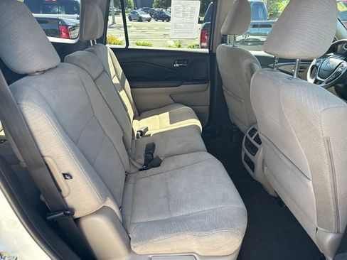 Used 2016 Honda Pilot EX image 10