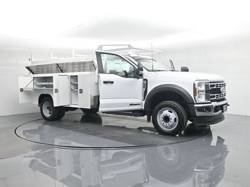 New 2025 Ford F550 2WD Regular Cab Super Duty image 37
