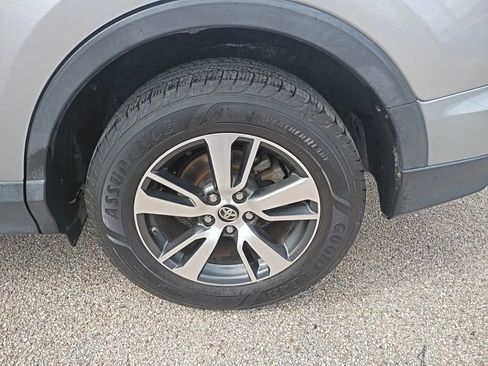 Used 2017 Toyota RAV4 XLE FWD image 20