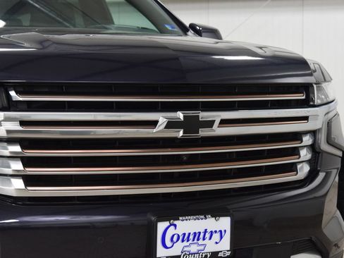 Used 2023 Chevrolet Tahoe High Country AWD/4WD image 11