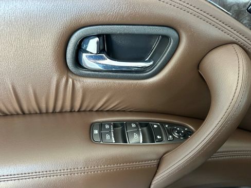Used 2023 Nissan Armada Platinum w/ Captain's Chairs Package AWD/4WD image 11