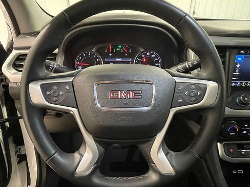 Used 2023 GMC Acadia SLT image 37