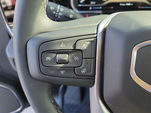 New 2025 GMC Sierra 3500 SLT w/ SLT Premium Package image 27