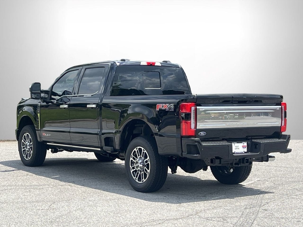 New 2026 Ford F250 Platinum w/ Platinum Plus Package AWD/4WD image 26