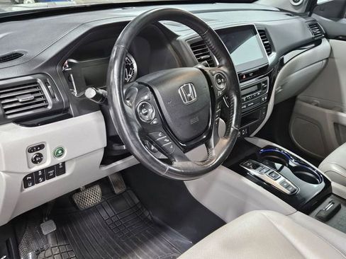 Used 2020 Honda Ridgeline RTL-E image 10
