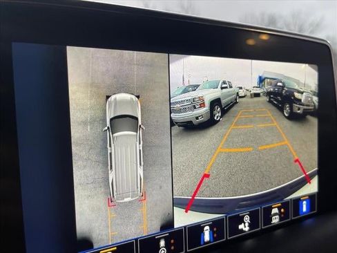 Used 2023 Chevrolet Tahoe High Country image 16