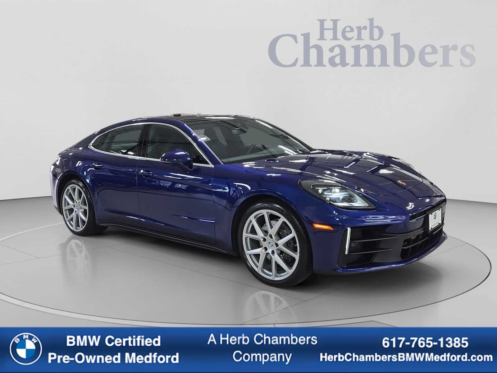 Used 2025 Porsche Panamera 4 AWD/4WD image 1