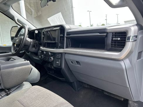 Used 2025 Ford F250 XLT AWD/4WD image 16