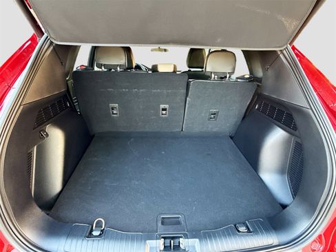 Used 2022 Ford Escape SEL image 27