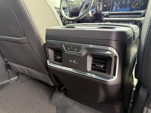 Used 2024 Chevrolet Silverado 3500 High Country w/ High Country Premium Package image 21