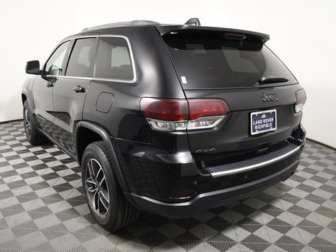 Used 2019 Jeep Grand Cherokee Limited w/ Luxury Group II AWD/4WD image 4
