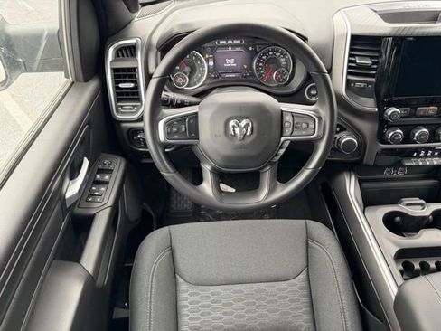 New 2026 RAM 1500 Express AWD/4WD image 33
