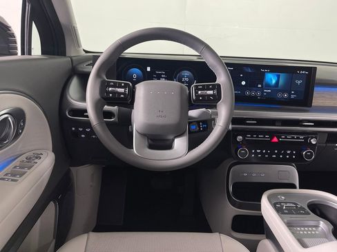 New 2026 Hyundai Ioniq 9 Limited image 15