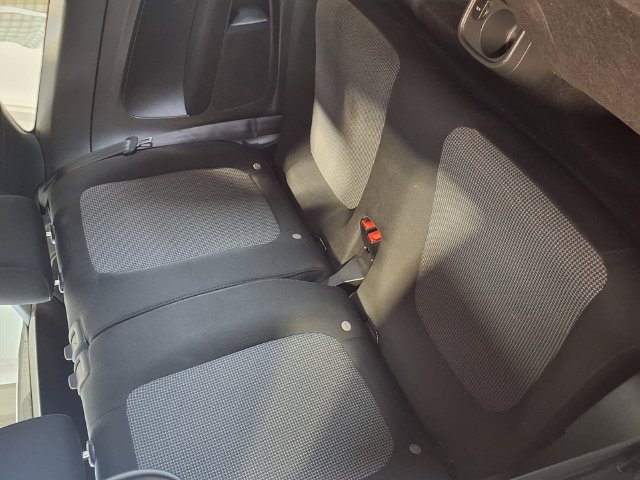 Used 2019 Volkswagen Beetle 2.0T S FWD image 19