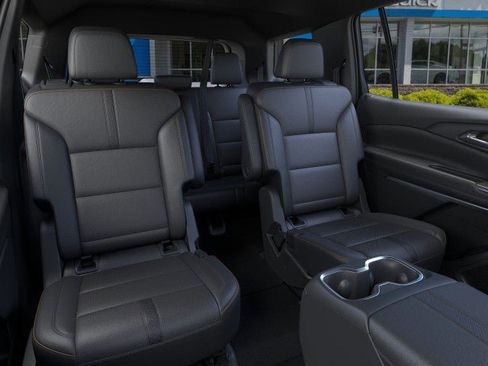New 2026 Chevrolet Traverse High Country FWD image 17
