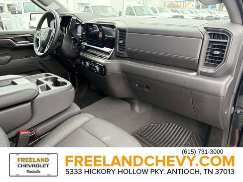 Used 2023 Chevrolet Silverado 1500 LT image 26