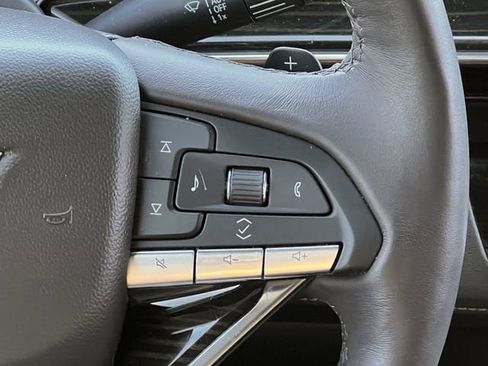 Certified 2023 Cadillac Escalade Sport w/ Touring Package image 15