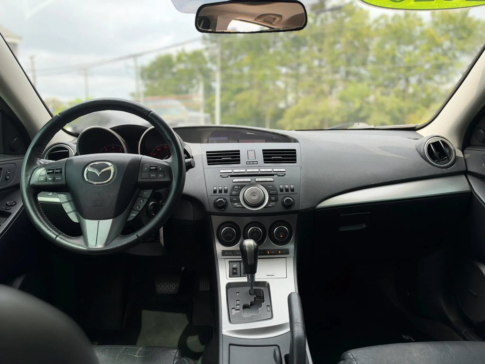 Used 2010 MAZDA MAZDA3 s Grand Touring FWD image 12