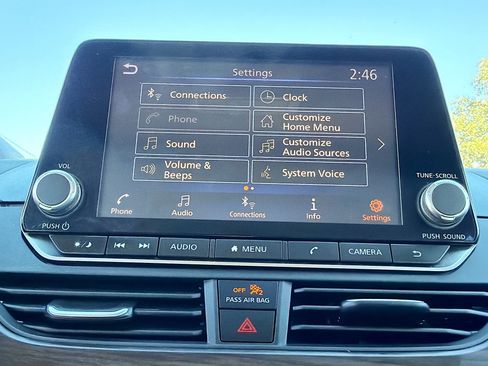 Used 2024 Nissan Altima 2.5 SV image 27