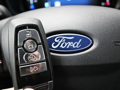 New 2026 Ford Maverick Lobo AWD/4WD image 41