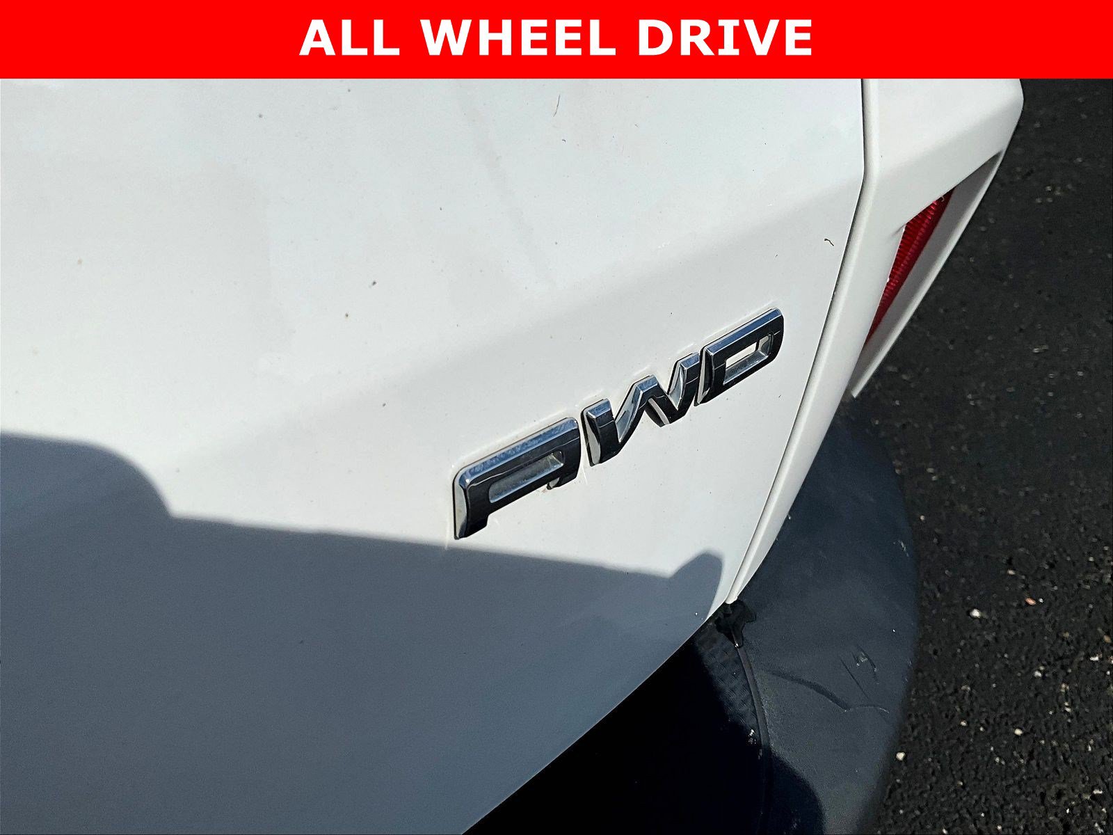 Used 2024 Ford Escape Active AWD/4WD image 23