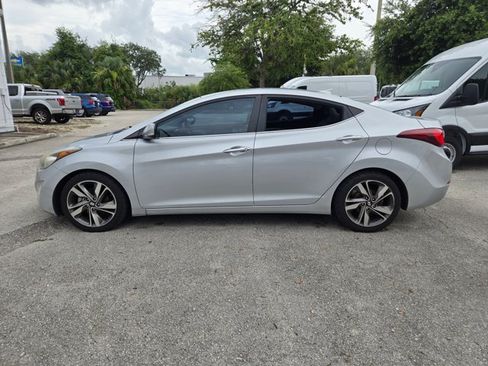 Used 2014 Hyundai Elantra Limited FWD image 6