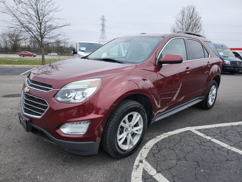Used 2017 Chevrolet Equinox LT w/ Convenience Package image 12