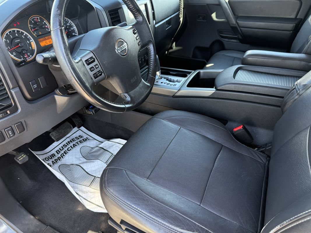 Used 2012 Nissan Titan SV w/ SV Value Truck Pkg RWD image 32