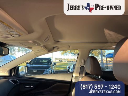 Used 2021 Nissan Murano Platinum w/ Cargo Package image 9