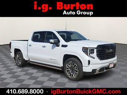 New 2026 GMC Sierra 1500 Denali Ultimate w/ LPO, Black Badging Package