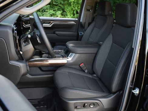 New 2026 Chevrolet Silverado 1500 RST w/ Convenience Package II AWD/4WD image 9