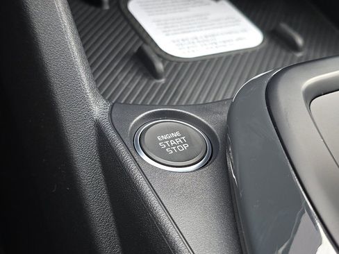 New 2026 Kia K4 EX image 19