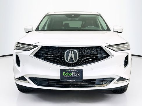 Used 2023 Acura MDX SH-AWD w/ Technology Package image 2
